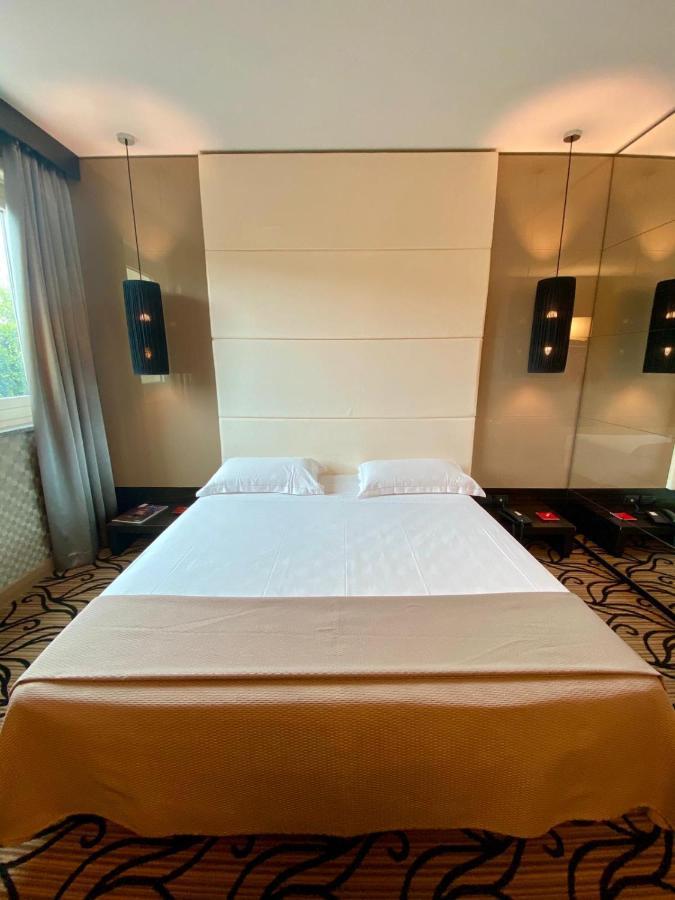 Iris Hotel Ербуско Екстер'єр фото